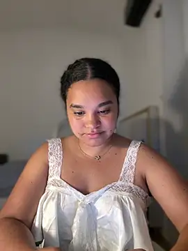 Lucy wilson5 online show from March 17, 2:37 am