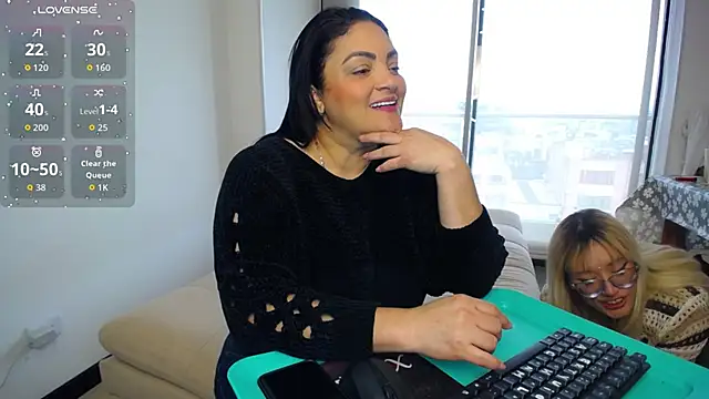 911Calling online show from November 16, 7:36 pm