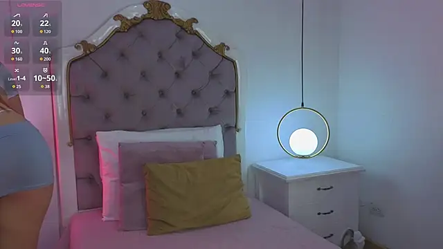  ambar Adamss online show from November 12, 11:30 am