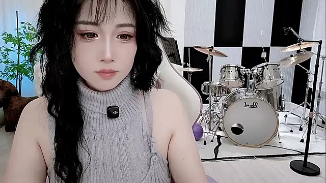 Vaness-a online show from September 17, 8:40 pm