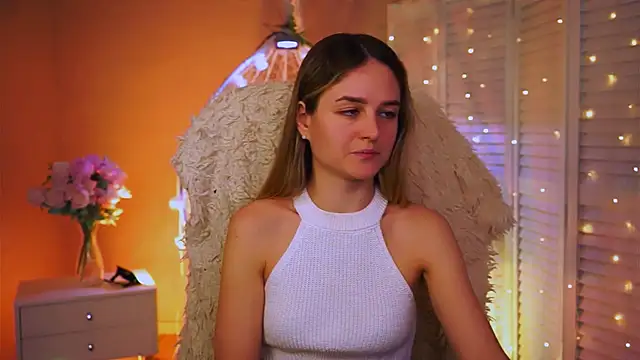 DeboraLarson online show from February 23, 9:20 am