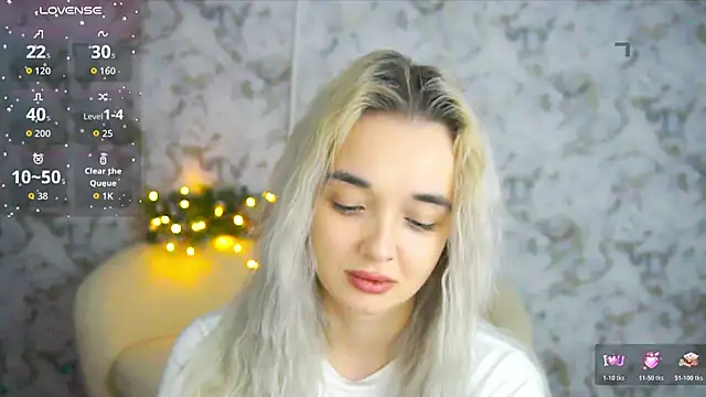 Ashley S online show from February 6, 11:30 pm