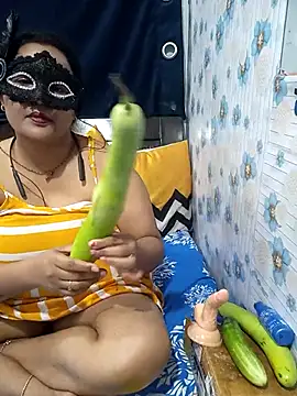 Snapshot of tina8th chatting on September 19, 7:13 pm tina8th online show from September 19, 7:13 pm