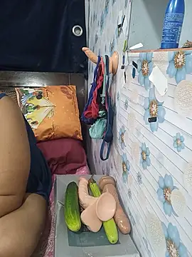 tina8th online show from June 18, 4:12 pm