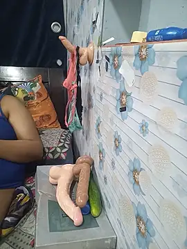 tina8th online show from June 2, 6:42 pm
