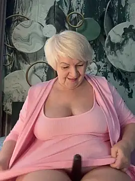 Laura Millf online show from February 20, 2:51 pm