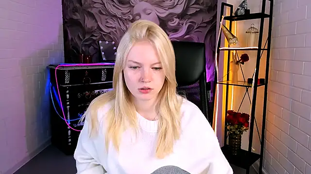 Snapshot of GraceGlamour chatting on September 11, 5:08 am GraceGlamour online show from September 11, 5:08 am