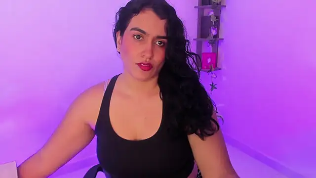 Snapshot of isabella_aristi03 chatting on October 1, 3:00 am isabella aristi03 online show from October 1, 3:00 am