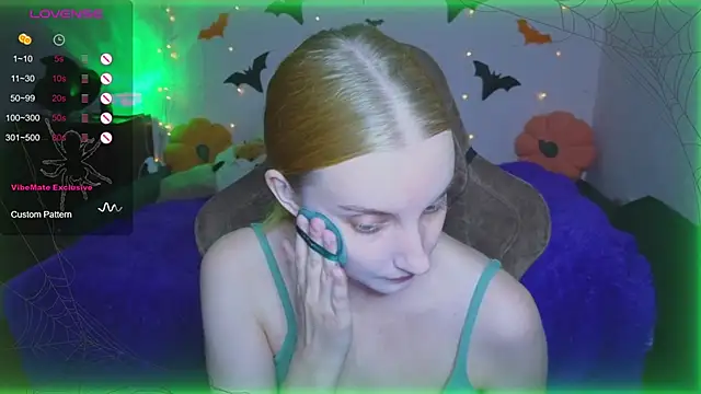 Fluffy muffin  online show from October 24, 3:30 pm