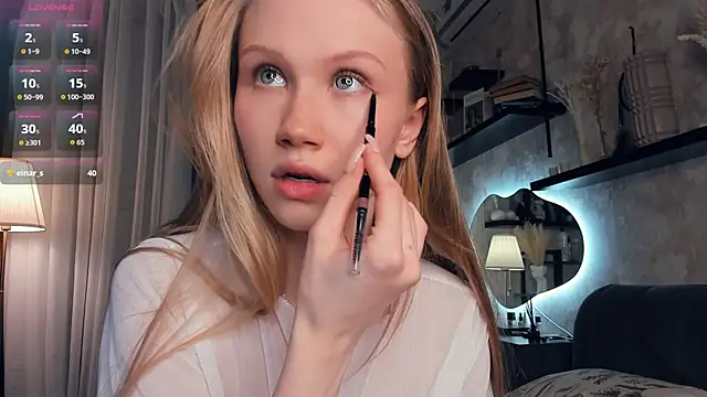 AnitaaClark online show from September 10, 7:03 pm