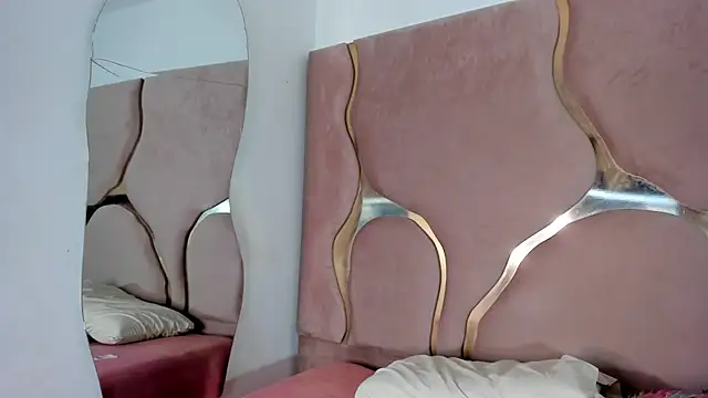 Sofia-candyht online show from May 8, 9:16 pm