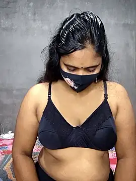 Snapshot of Hot_Maleka chatting on September 19, 2:10 am Hot Maleka online show from September 19, 2:10 am