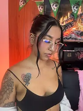 Tamara Roberts1 online show from July 3, 3:23 am