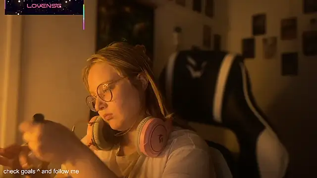 JacyWinslat online show from October 21, 4:33 pm