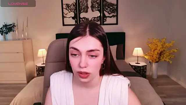DaniellaLovely online show from February 19, 11:43 am