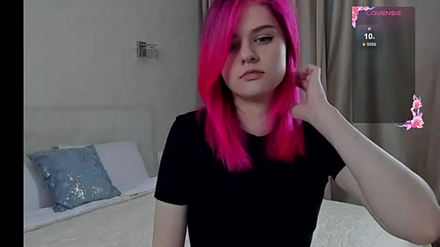 Snapshot of JulieTaylors chatting on October 1, 12:15 am JulieTaylors online show from October 1, 12:15 am