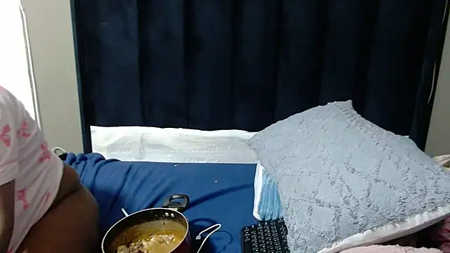 Sugarbabe242 online show from September 23, 7:34 pm