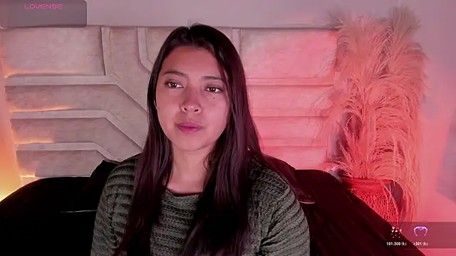 Rebeca Williams  online show from November 3, 11:03 am