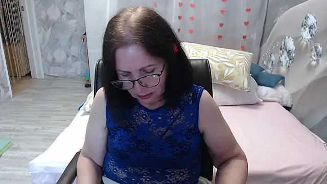 OlgaHottie online show from June 25, 11:28 pm