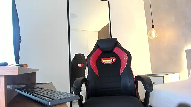 alma fenix online show from November 14, 12:38 pm