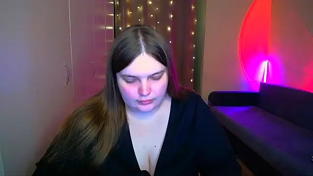 Emaaa ua online show from October 9, 5:28 pm