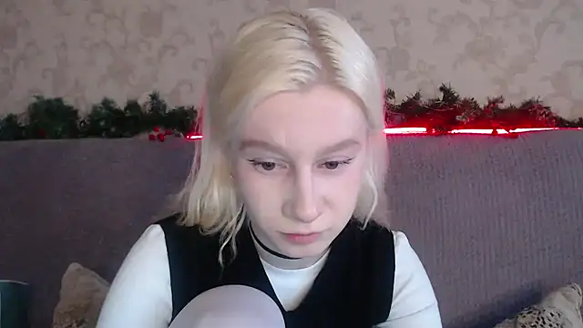 EnigmaSee online show from February 6, 2:48 am