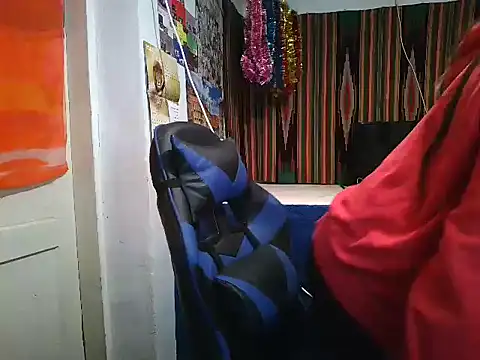 Cora Maro online show from November 30, 10:36 pm