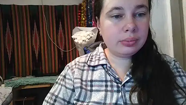 Snapshot of Cora_Maro chatting on September 25, 2:21 am Cora Maro online show from September 25, 2:21 am