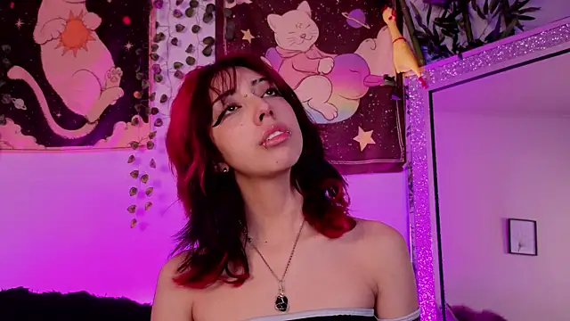 Nyx nayla online show from December 1, 5:00 am