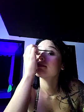 LorenRosse online show from February 23, 12:00 am