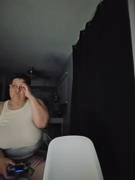 DevilDahm online show from October 28, 1:22 am