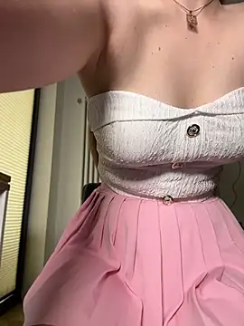 NickiLike online show from July 7, 1:36 pm