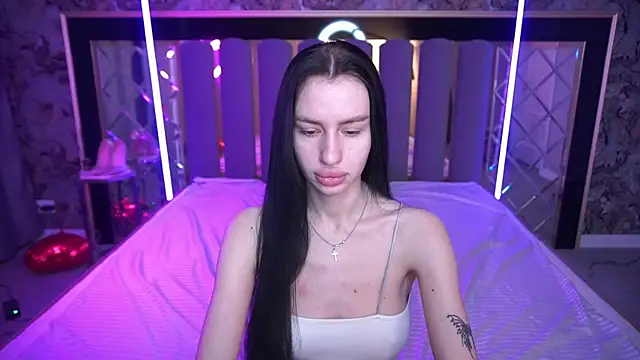 Snow WhiteeeX online show from April 9, 5:43 am