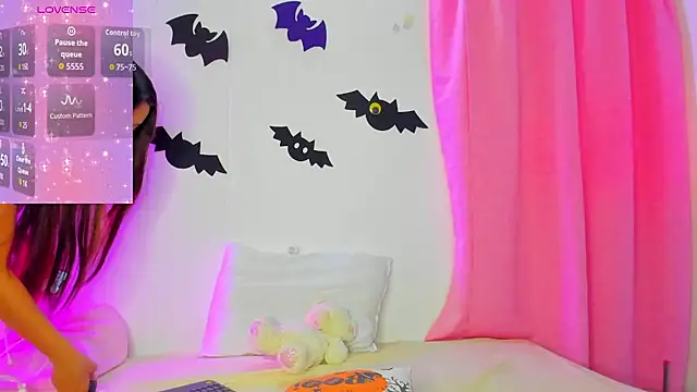 Natasha by online show from October 30, 2:29 pm