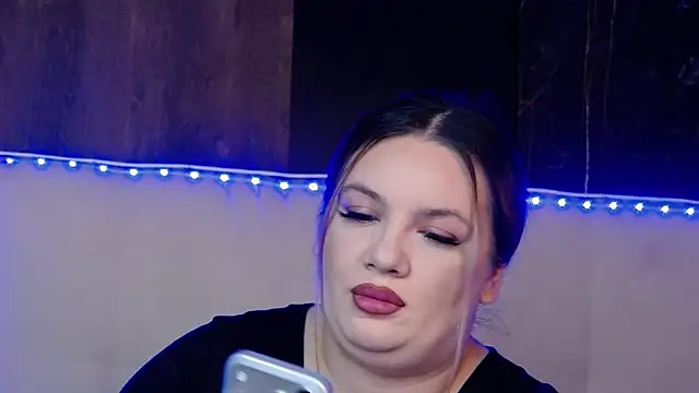 MelanieBrownn online show from February 8, 7:23 am