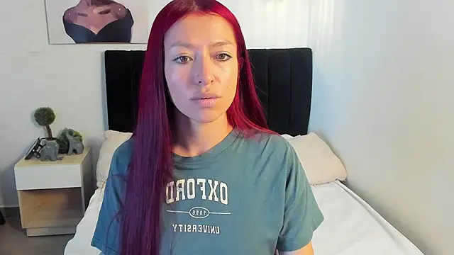 Snapshot of Scarlett__bell chatting on September 12, 4:25 pm Scarlett bell online show from September 12, 4:25 pm