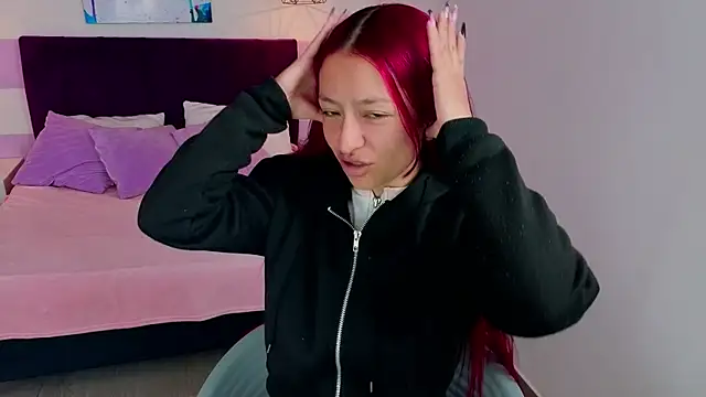 Scarlett  bell online show from April 13, 1:23 pm