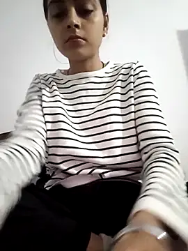 Nandundi online show from November 28, 7:17 pm