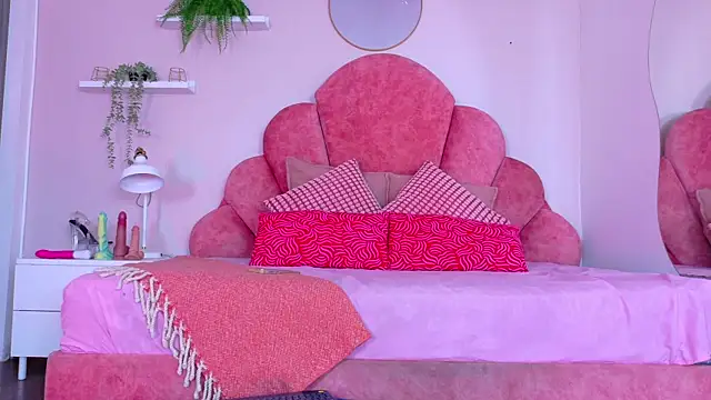 ChanelAdamss  online show from November 28, 3:09 am