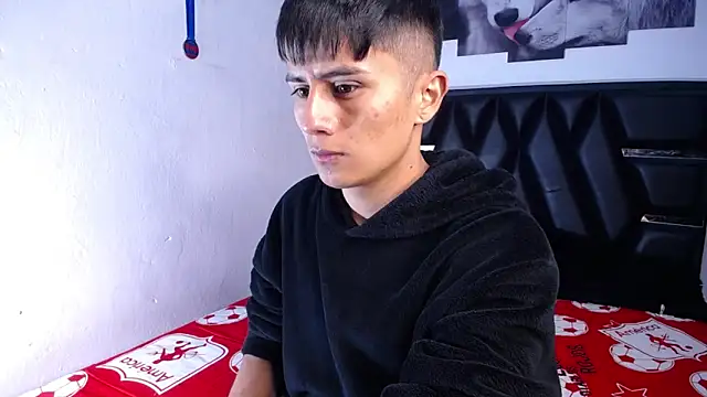 Fernandoo Oficial online show from December 1, 4:27 am