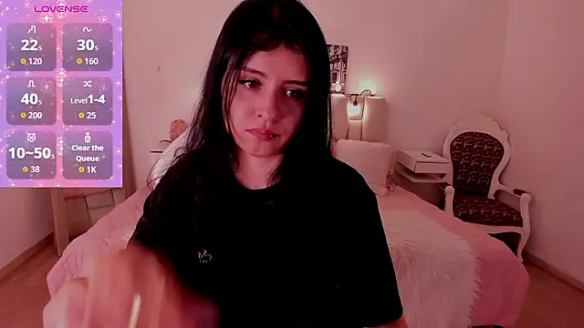 yenny garcia online show from January 8, 7:07 pm