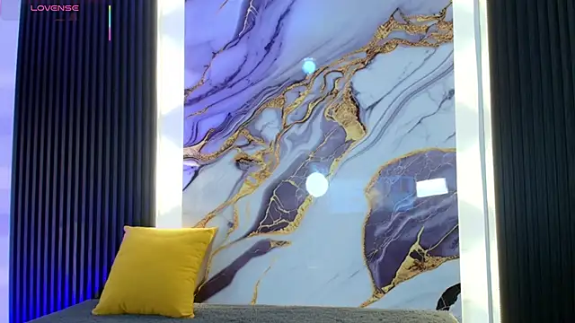 Lil eva2 online show from April 1, 7:22 pm