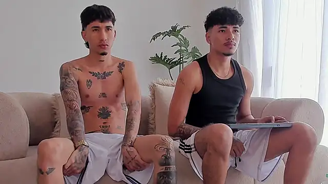 Ian and Noah online show from June 3, 8:03 pm