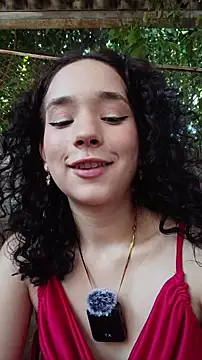 sweet outdoor charm online show from June 20, 5:05 pm