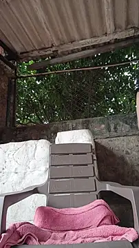 sweet outdoor charm online show from May 23, 4:49 pm