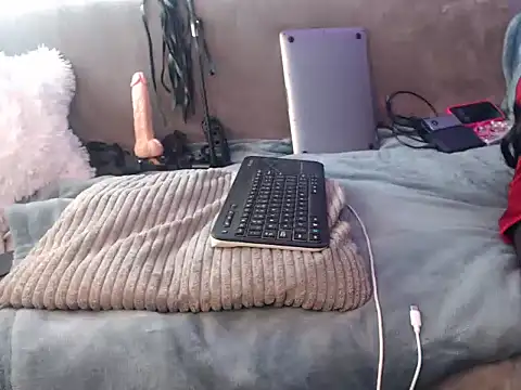 GoddessMonicaNylon online show from January 8, 3:49 pm