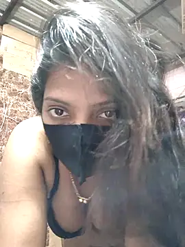 queensenorita online show from January 8, 8:51 am