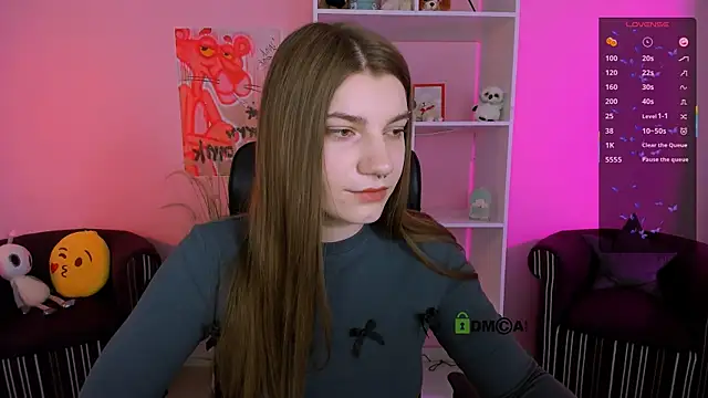 pure radiance1 online show from September 27, 8:43 am