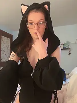 dreamteemergirl online show from October 31, 6:23 pm