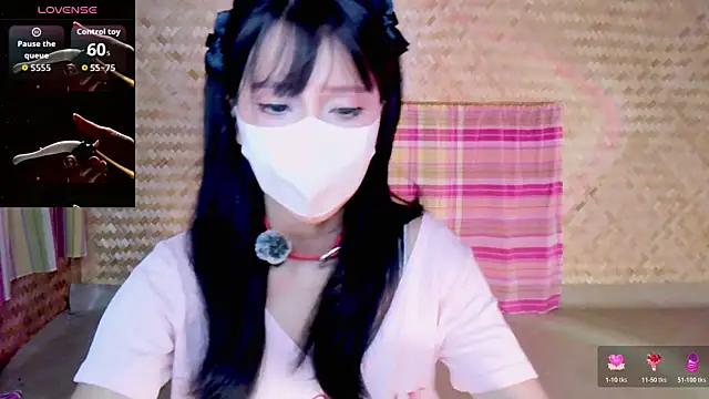 desiregirl69 online show from May 25, 3:22 pm